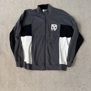 Disney Men's Gray and White Zip-Up Spirit Jersey